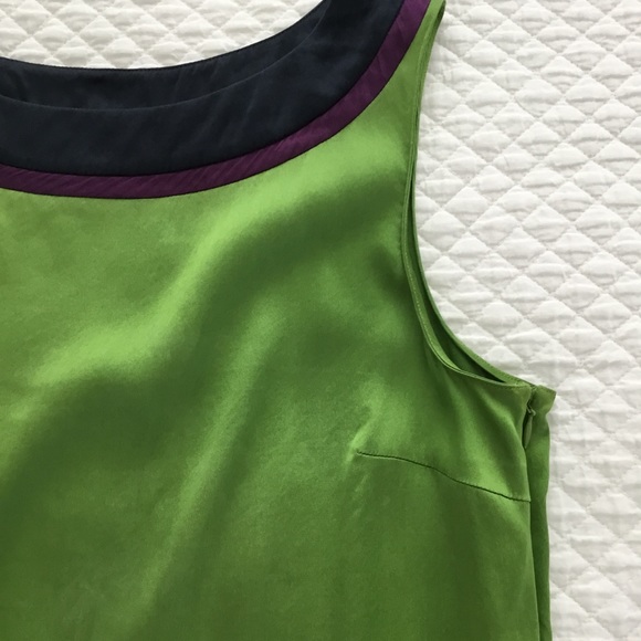 DKNY silk sleeveless blouse, size 6 - Picture 4 of 8